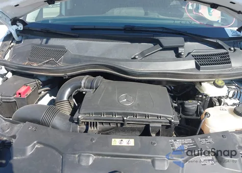 2023 Mercedes-Benz Metris из США, поврежденный, VIN W1YV0BEYXP4360648